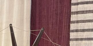 Khadi Gramodyog Bhavan Festive Discount: Heritage Wear Gets A Festive Twist At Local Store