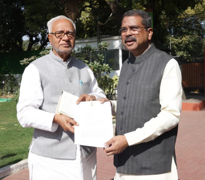 Bishnu Pada Ray and Dharmendra Pradhan